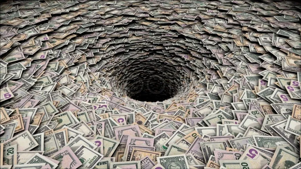 как вылезти из долговой ямы