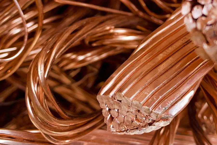 Дефицит на рынке меди обострится на фоне растущих мировых расходов на оборонку и ИИ