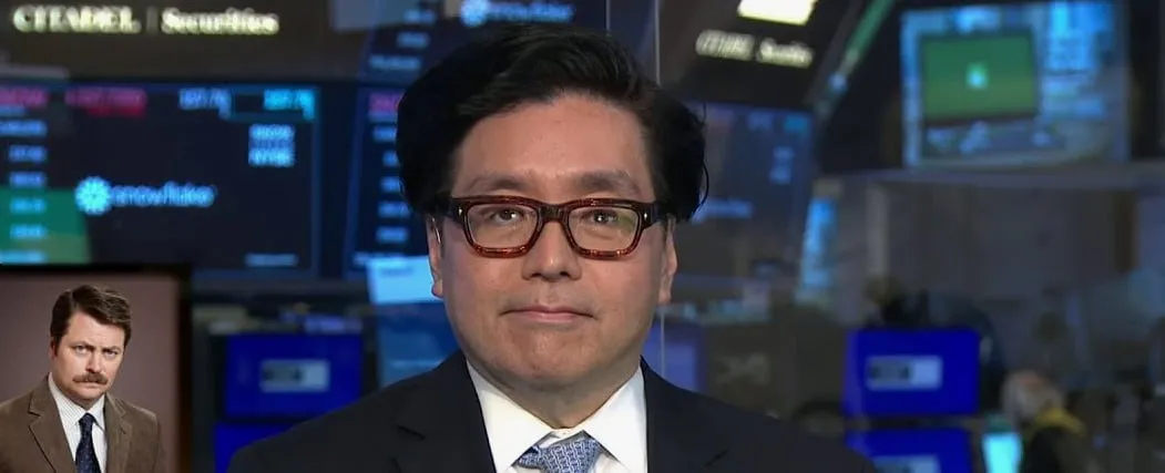 Том Ли из Fundstrat все еще ожидает роста ETH до $12 000 в ближайшем будущем и до $250 000 в долгосроке