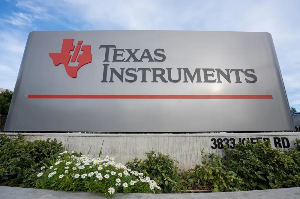 Texas Instruments ведет активные переговоры о покупке чипов